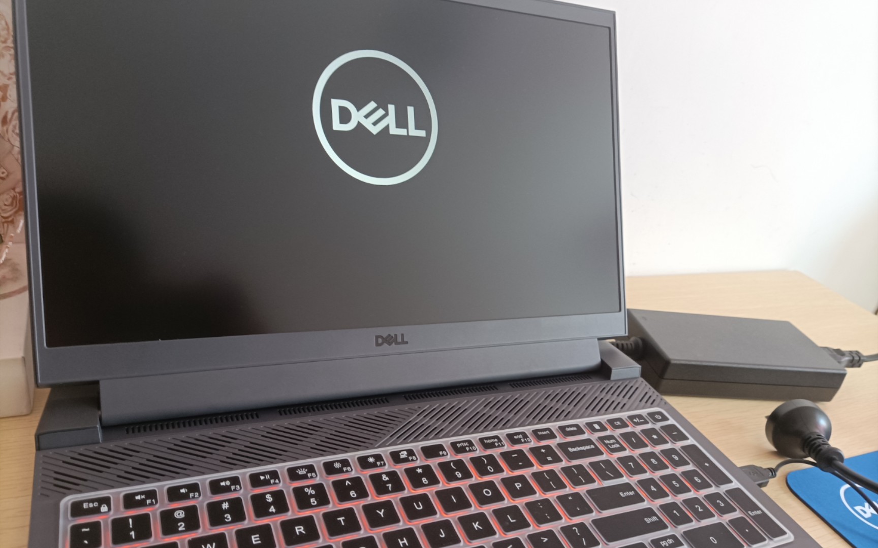 戴尔游匣g15开箱 不知道这是不是水货