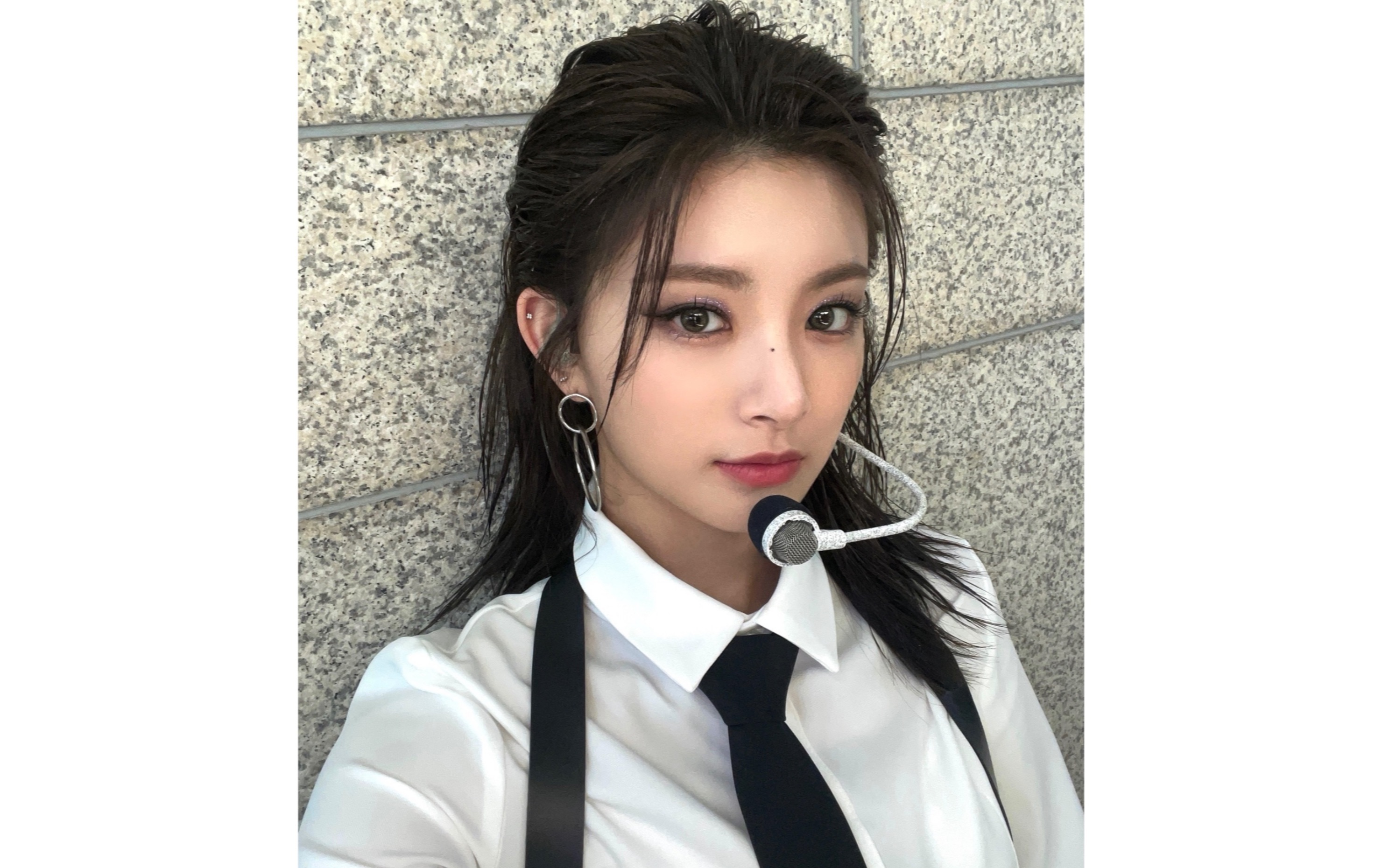 【王怡人】211212 everglow am视频签售repo