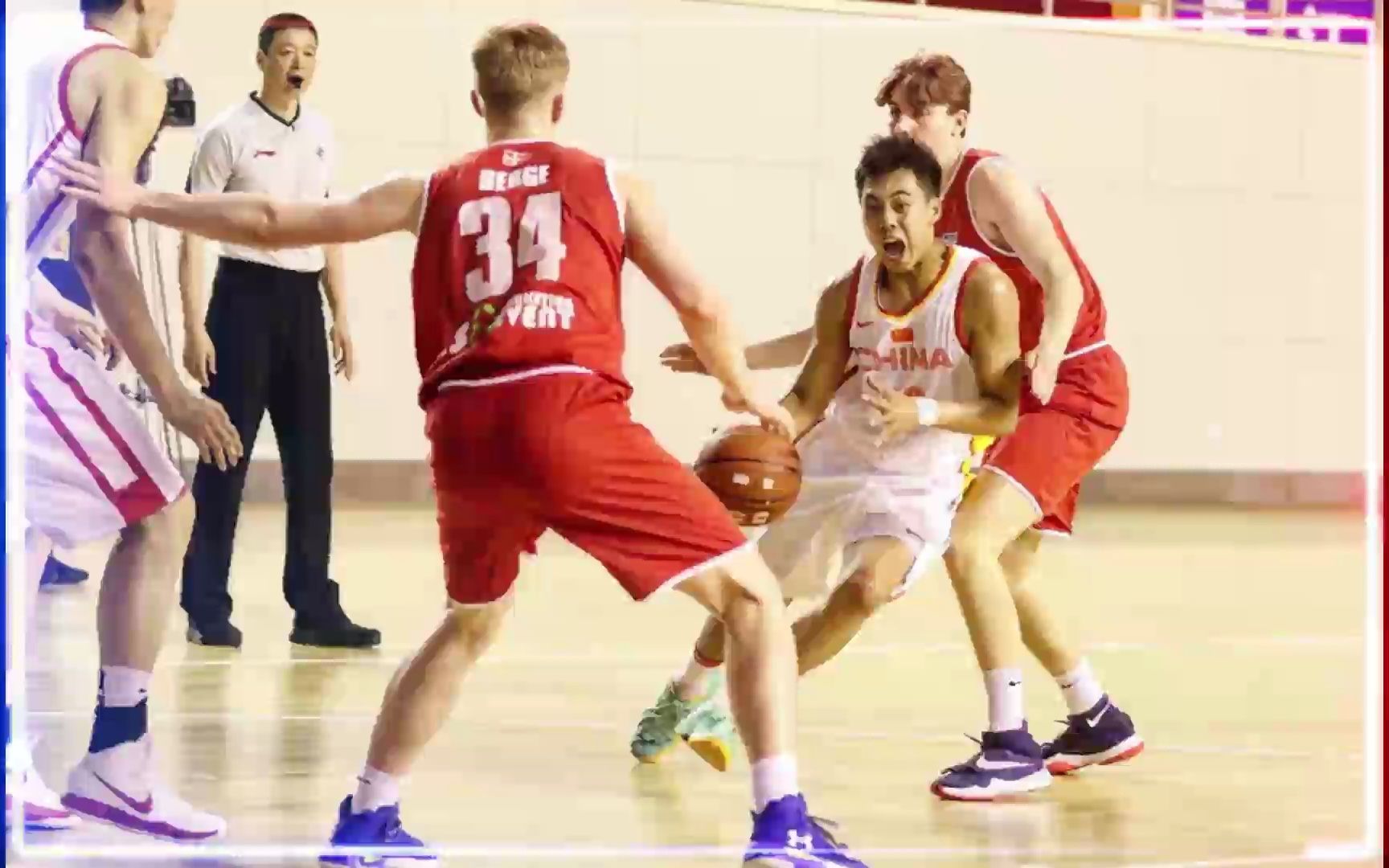 U19男篮世界杯排名赛直播:U19中国男篮vs匈牙利男篮在线全程视频哔哩哔哩bilibili