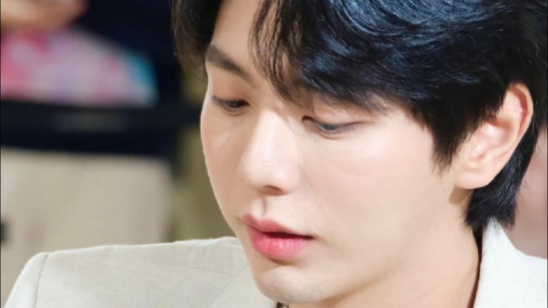 up柯智辉这位贵气小王子,隐藏着活泼好动的本体.