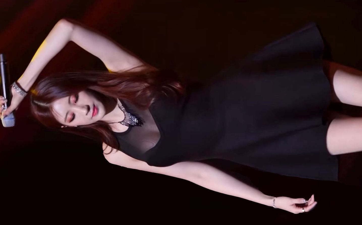 (全部都是腿)文玄雅 高画质 直拍《wild》《dolls》《 glue》 150121