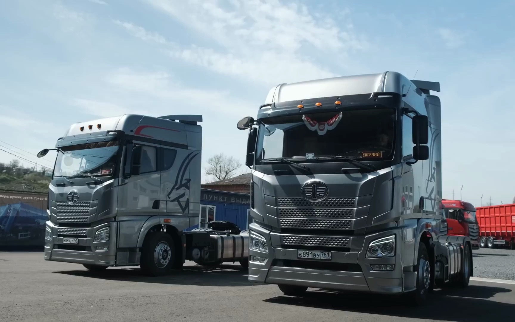 出口到9396俄罗斯的解放卡车