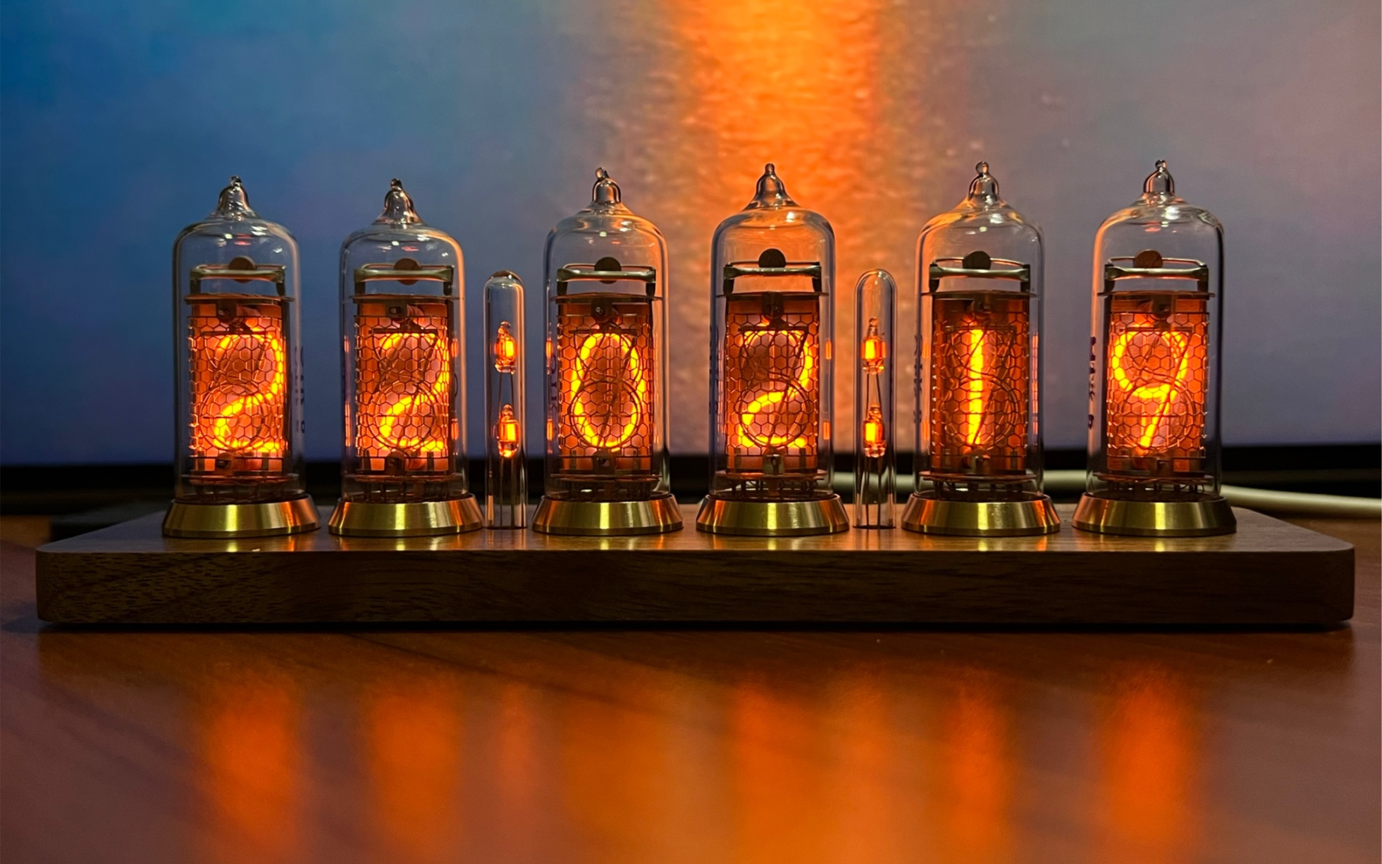 真实的辉光管使用寿命在这里,目前得到客户最长反馈常开使用5年了辉光