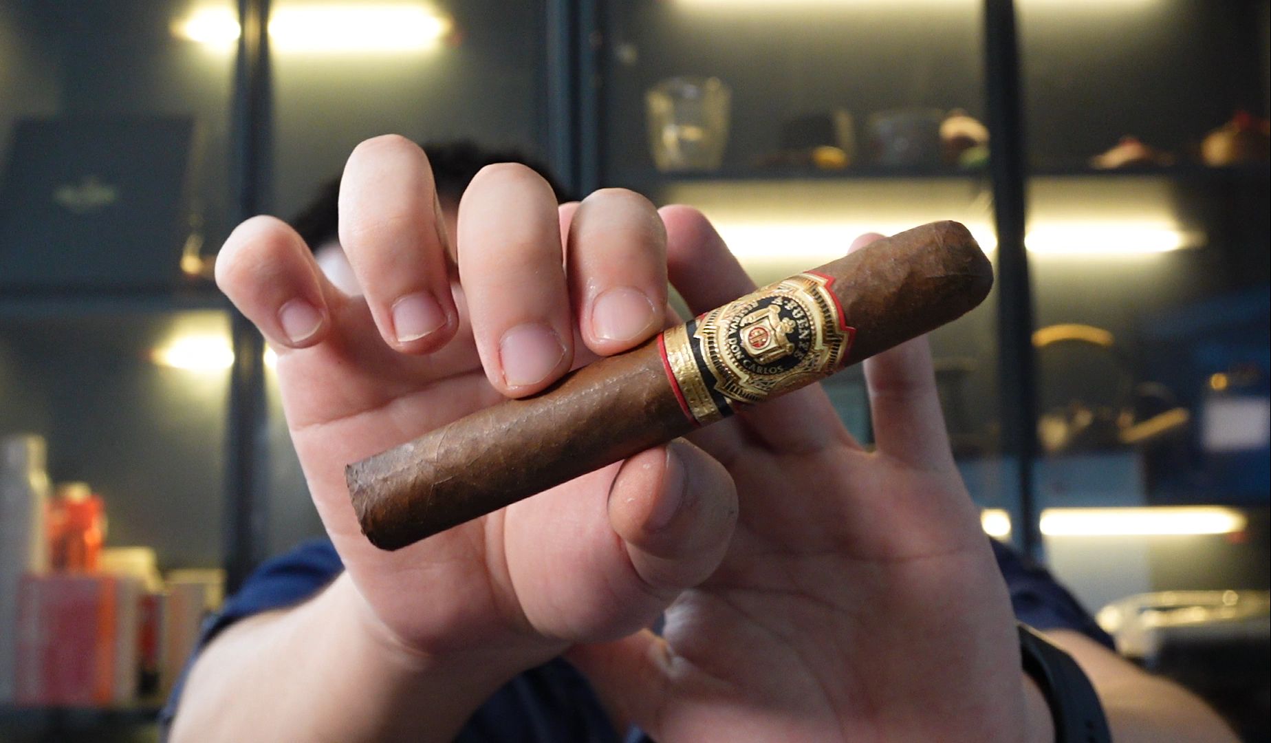 非古雪茄佰草集之阿图罗富恩特-唐卡洛斯罗布图(arturo fuente - don