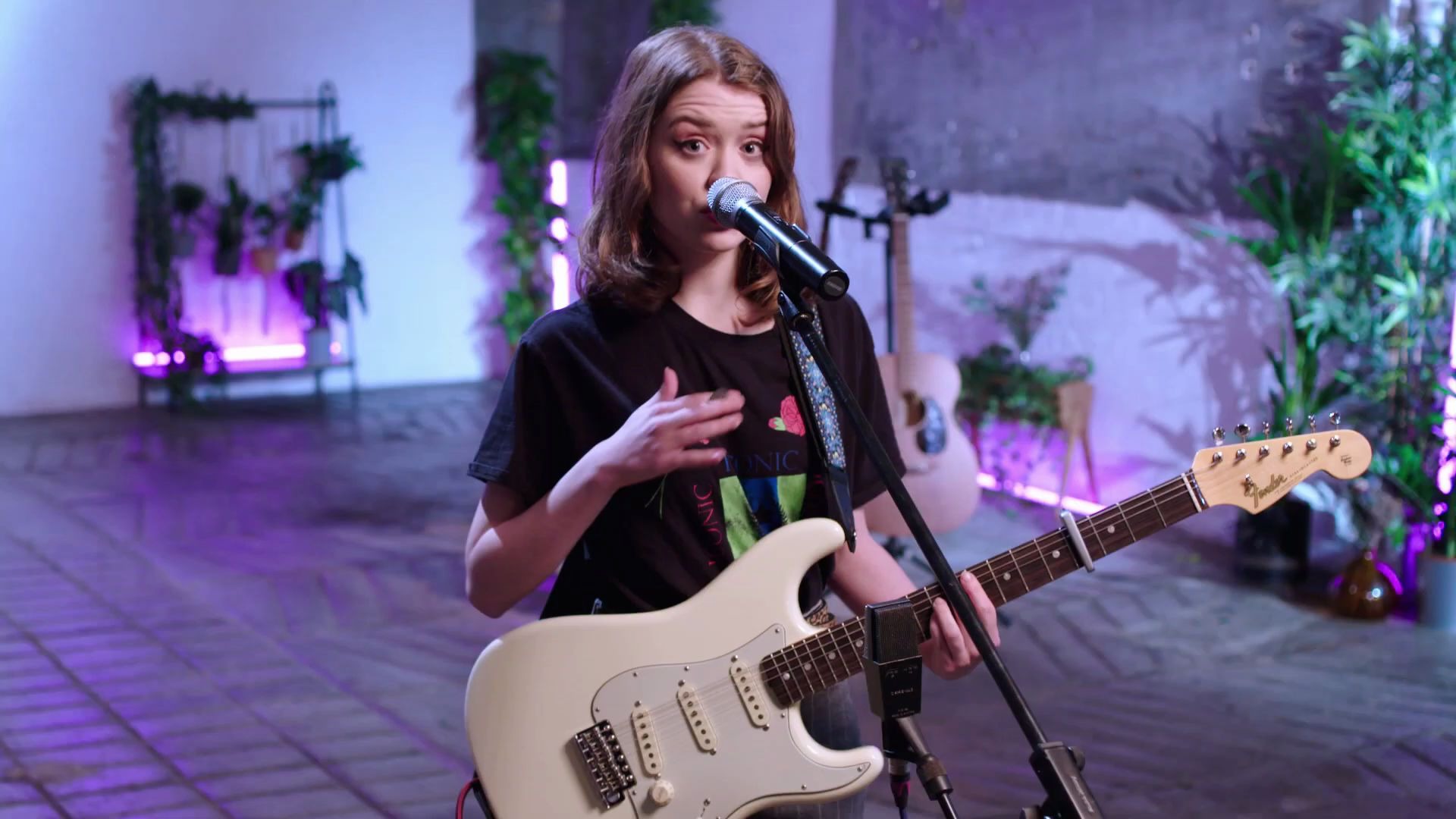 maisie peters - stay young ! box fresh focus performance