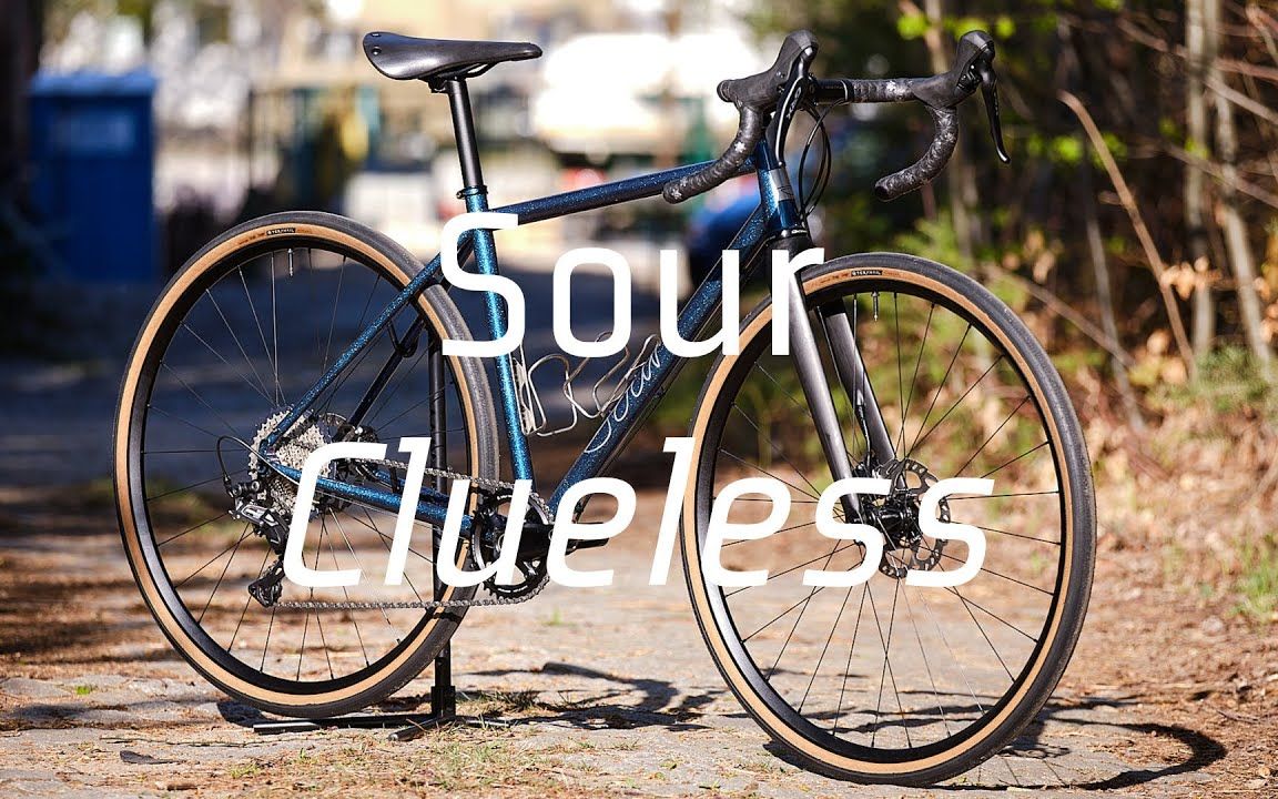 【GravelBike装车】定制粉末蓝涂装的Sour Clueless钢架碎石车 (Light Wolf Studio)哔哩哔哩bilibili