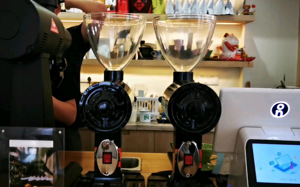 等待三个月终于到货!可能是大陆第一台平刀大富士磨豆机