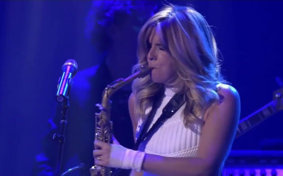 [图]【萨克斯】Candy Dulfer - Lily Was Here (Baloise Session 2015)