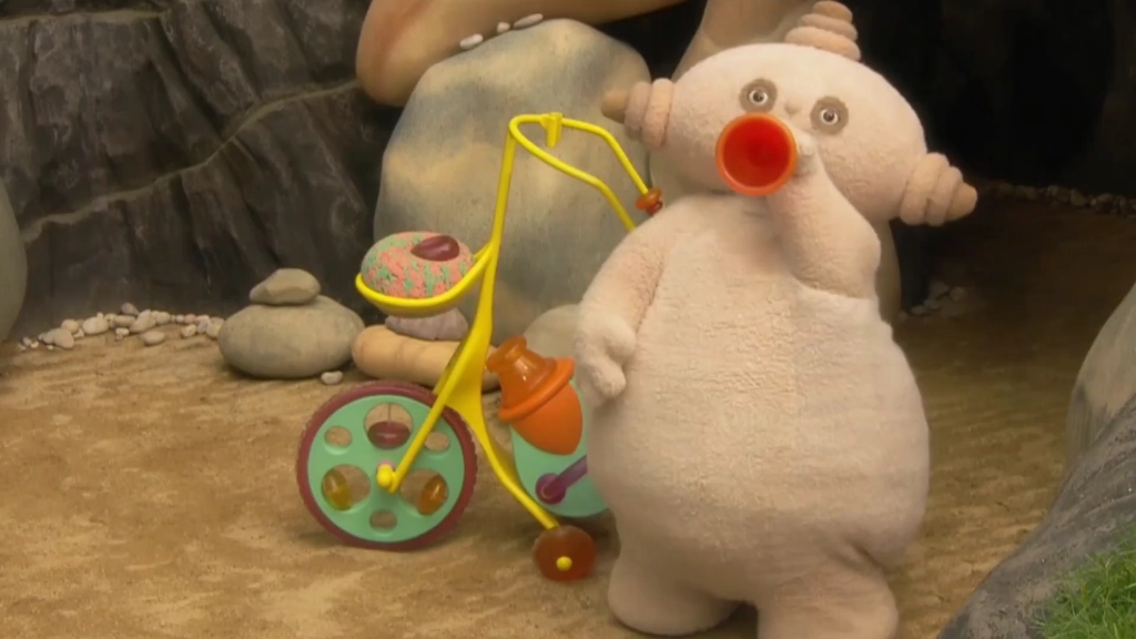 玛卡巴卡吹**的喇叭