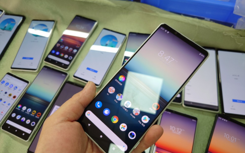 索尼x1ii 可以双卡,联通电信5g移动4g