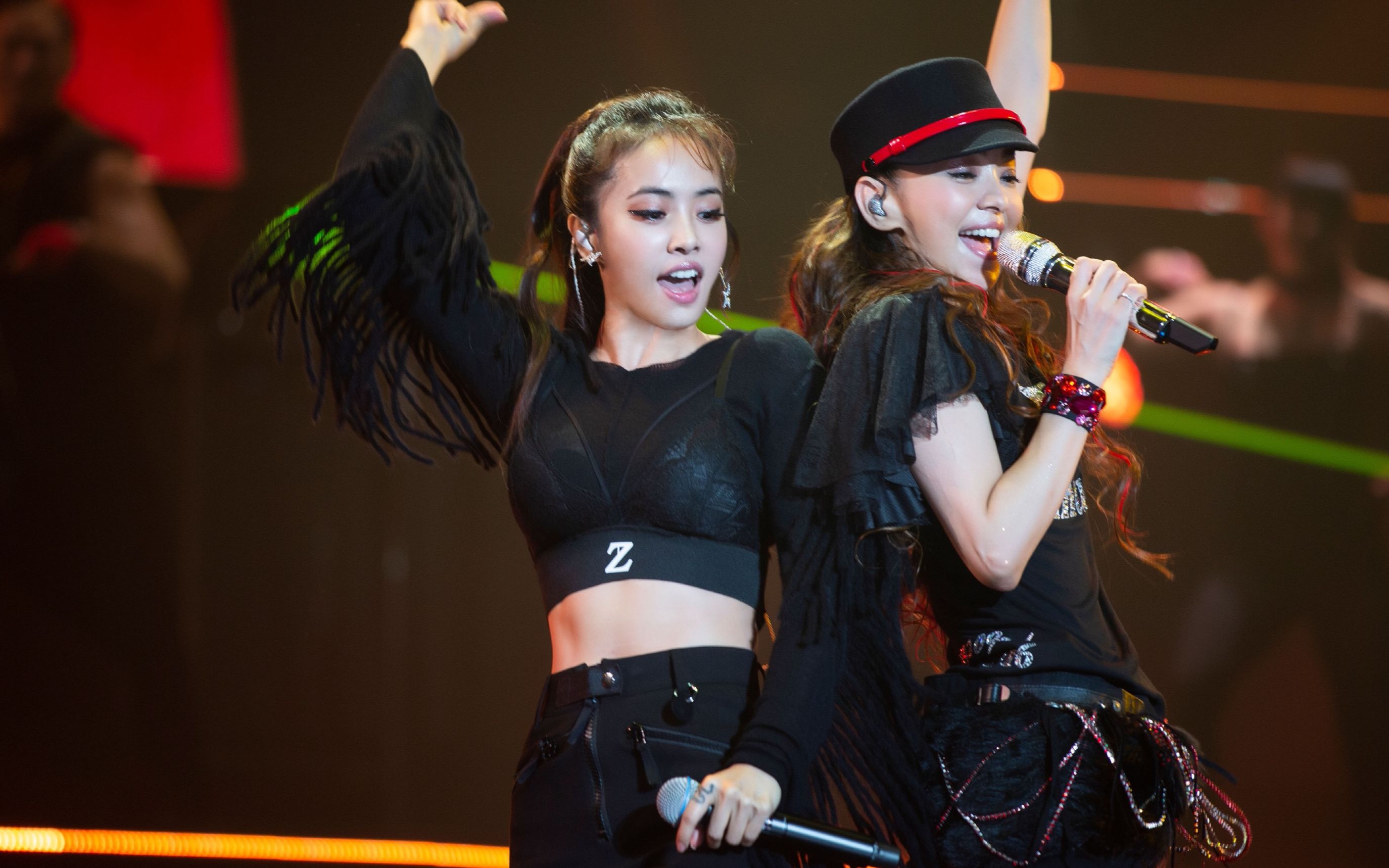 两大天后slay爆蔡依林安室奈美惠冲绳告别前夜祭再度合体imnotyours