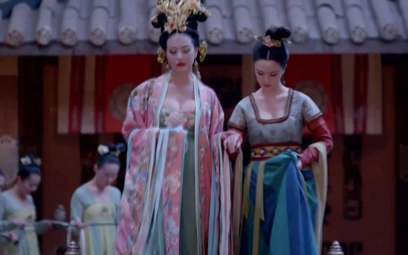 《武媚娘传奇》杨淑妃 无抹胸版 片段剪辑1