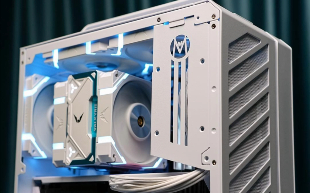 机械大师c28 mini机箱沉浸式装机