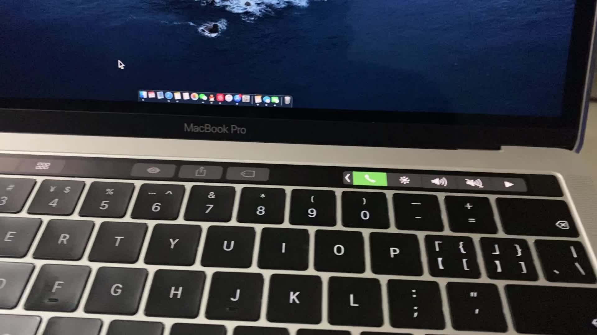 为什么电脑打电话别人听不见声音呢 为什么电脑打电话别人听不见声音呢