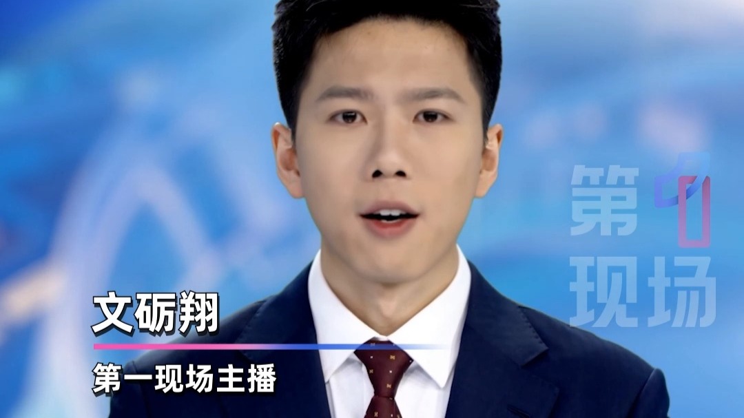 两轮电动车也自动驾驶了！ 自动驾驶小电驴亮相苏超 会取快递 能接你下班 高阶版59800元