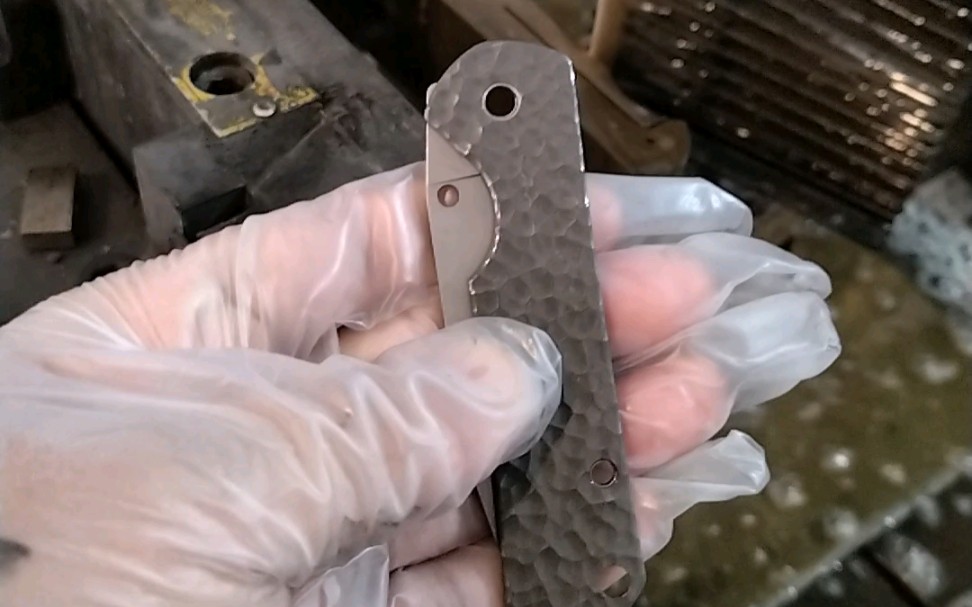 s90v粉末钢刀片 锆合金石坑正面柄 elmax粉末钢反面柄(止锁面)