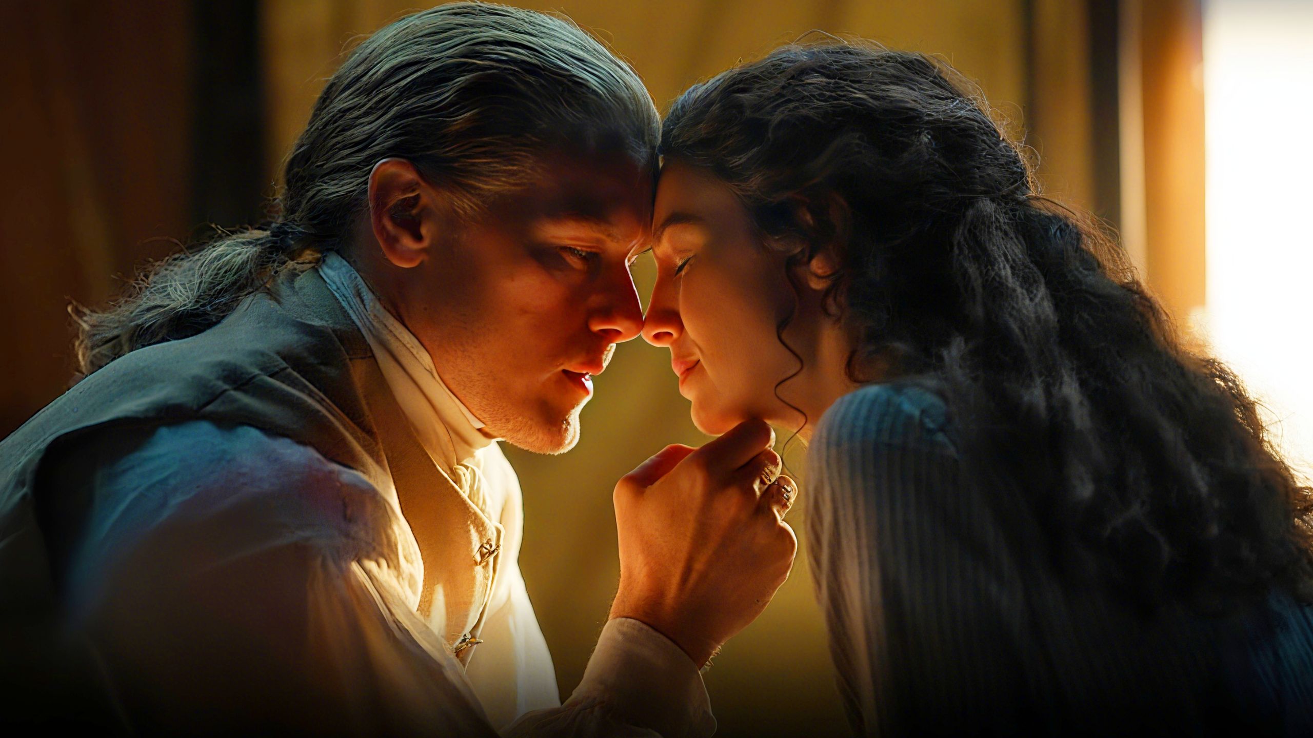 5月开播:《古战场传奇 第八季》凯兰金老年妆首曝,跨世纪伦理审判高能