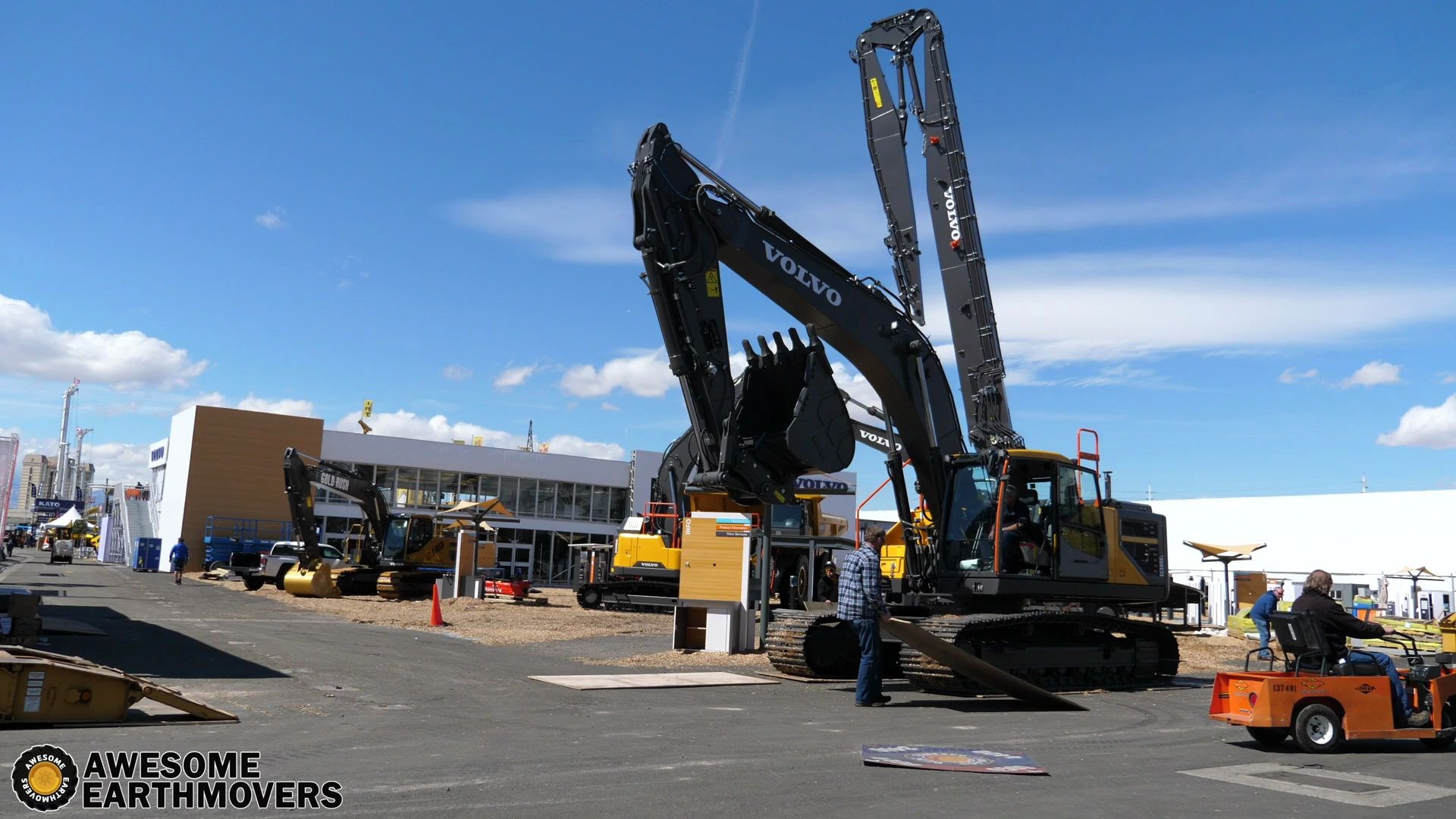 运输 沃尔沃 ec300e 挖掘机