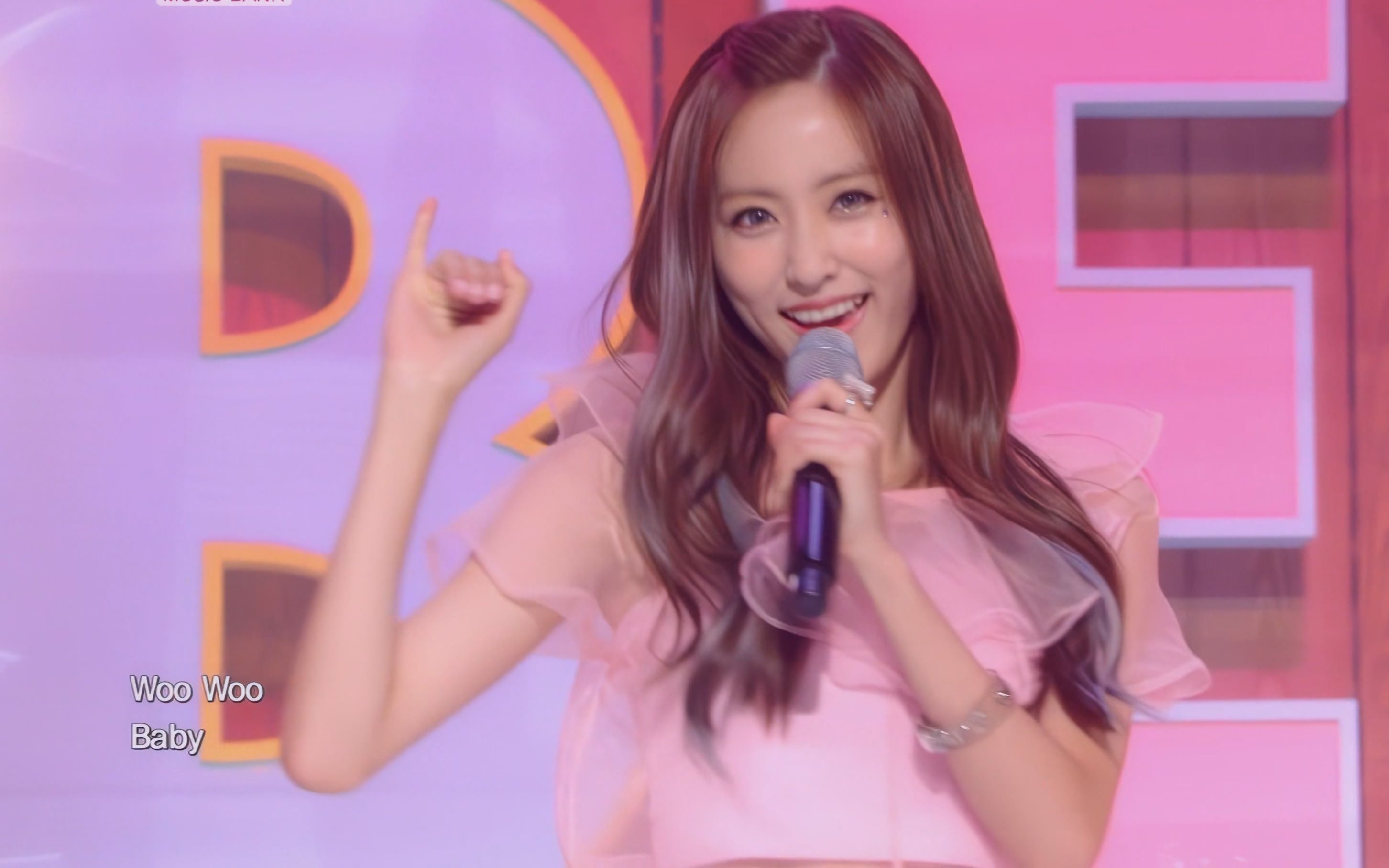 bestie - hot baby @140725_2.03x_3840x2160_prob-3