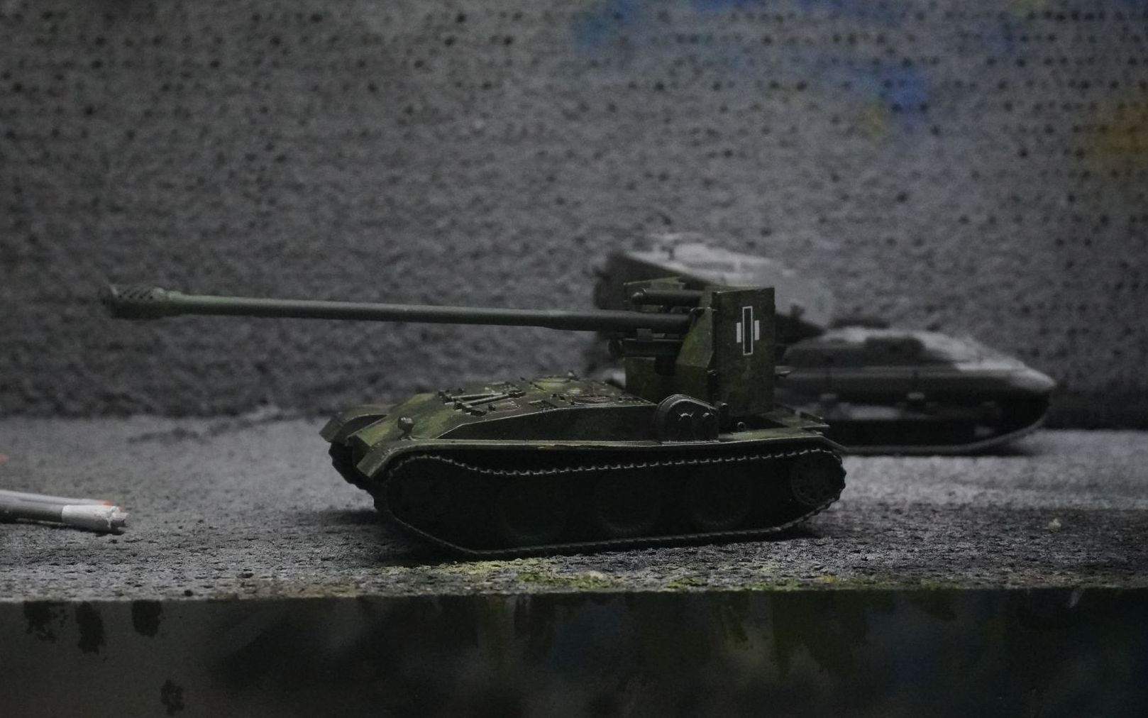 蟋蟀15"肇事者" 细节及可动展示