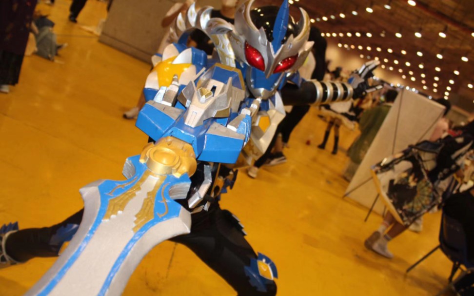 青岛as漫展风鹰侠场照返图