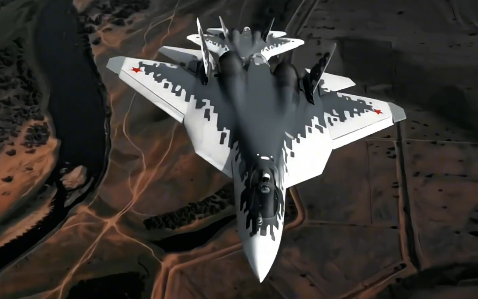 【苏-57战斗机】北约代号 "重刑犯"