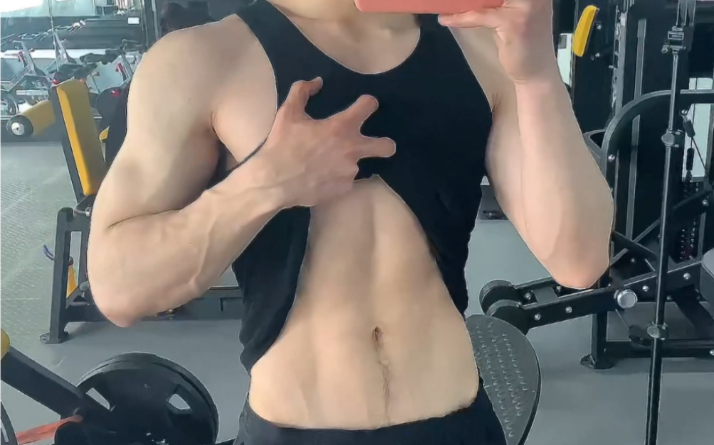 下腹不爆血管 那还能叫腹肌?