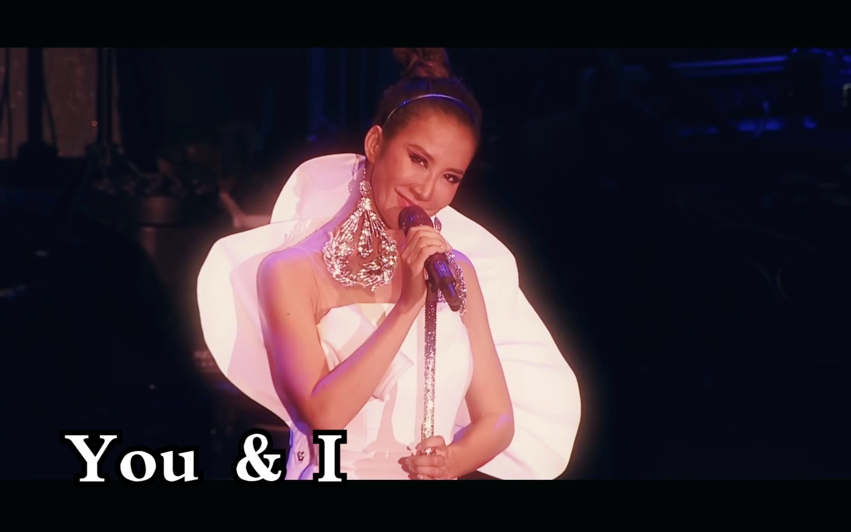 you & i (official hd mv) 李玟 coco lee "不要在哭泣了,我与你们