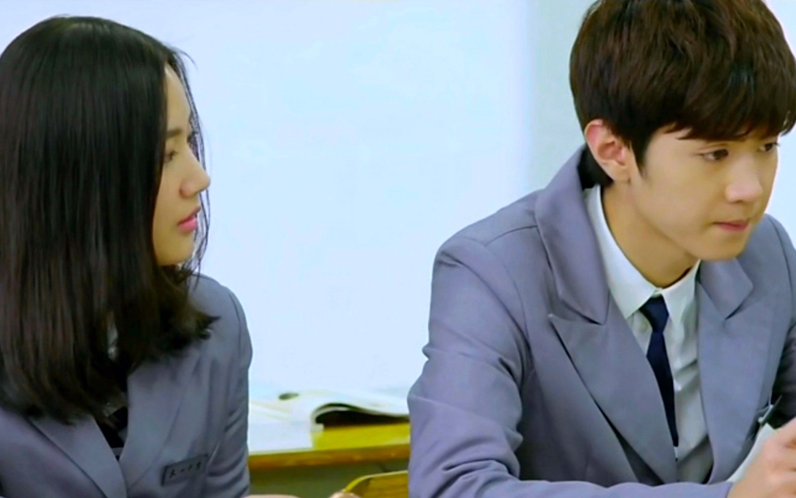 [段柏文/斯嘉丽]全班就你一个人没交了_哔哩哔哩 (゜-゜)つロ 干杯