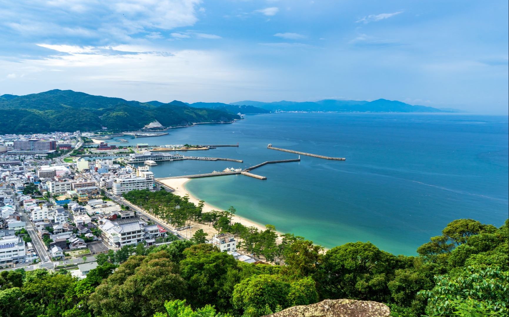 大海边的小镇,淡路岛洲本市,三熊山-洲本城