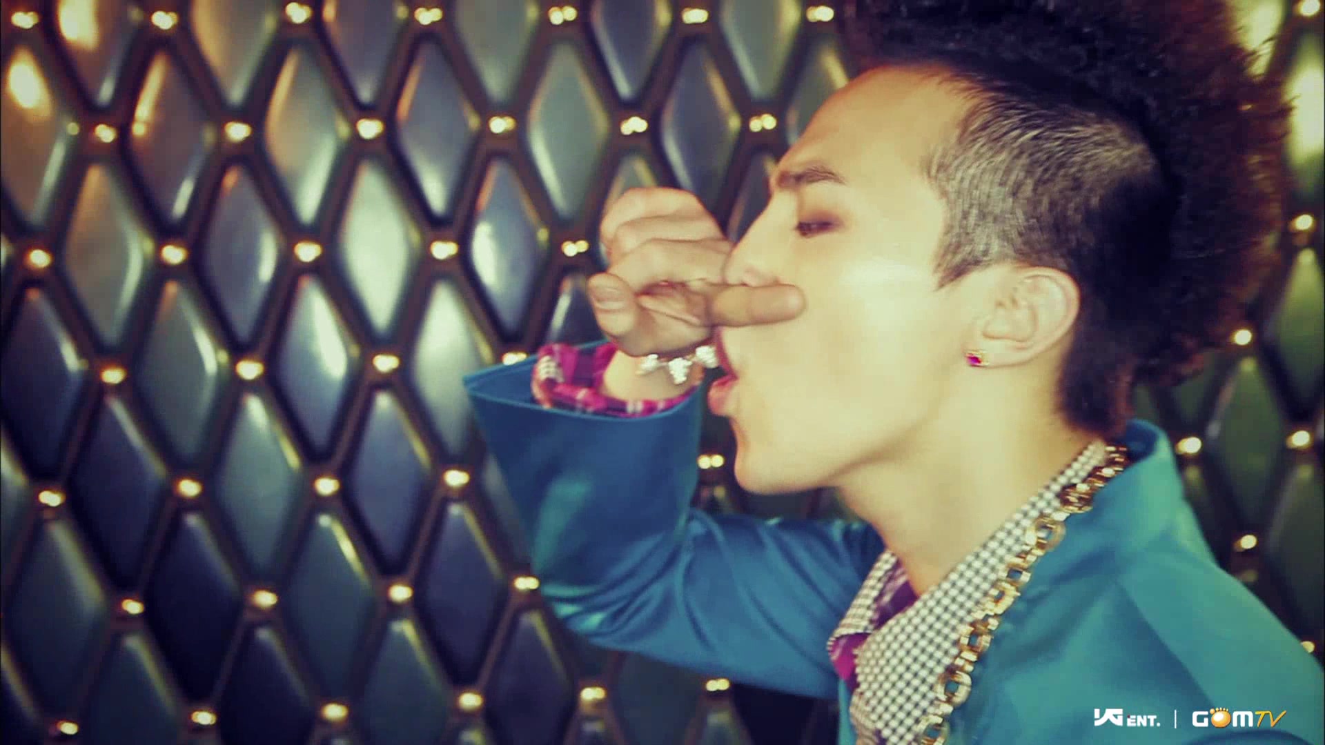 韩国男星权志龙gdragontophighhighmv