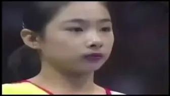 全世界第一个在单杠上使用单臂大回环的人 哔哩哔哩 Bilibili