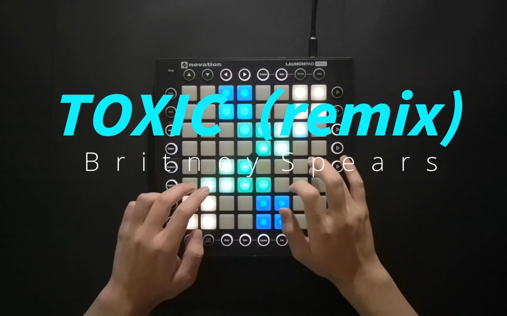 [图]“我中了你的毒”【launchpad】Britney Spears-TOXIC(remix)