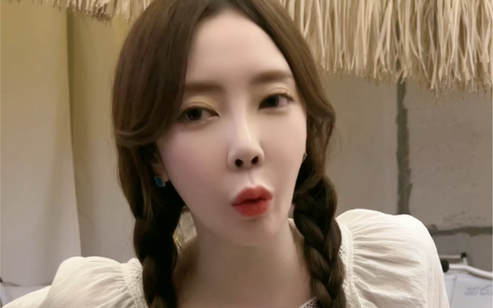 自己有能力自己养就可以啦#韩国欧尼 #时仁欧尼 #时仁欧尼在中国自己