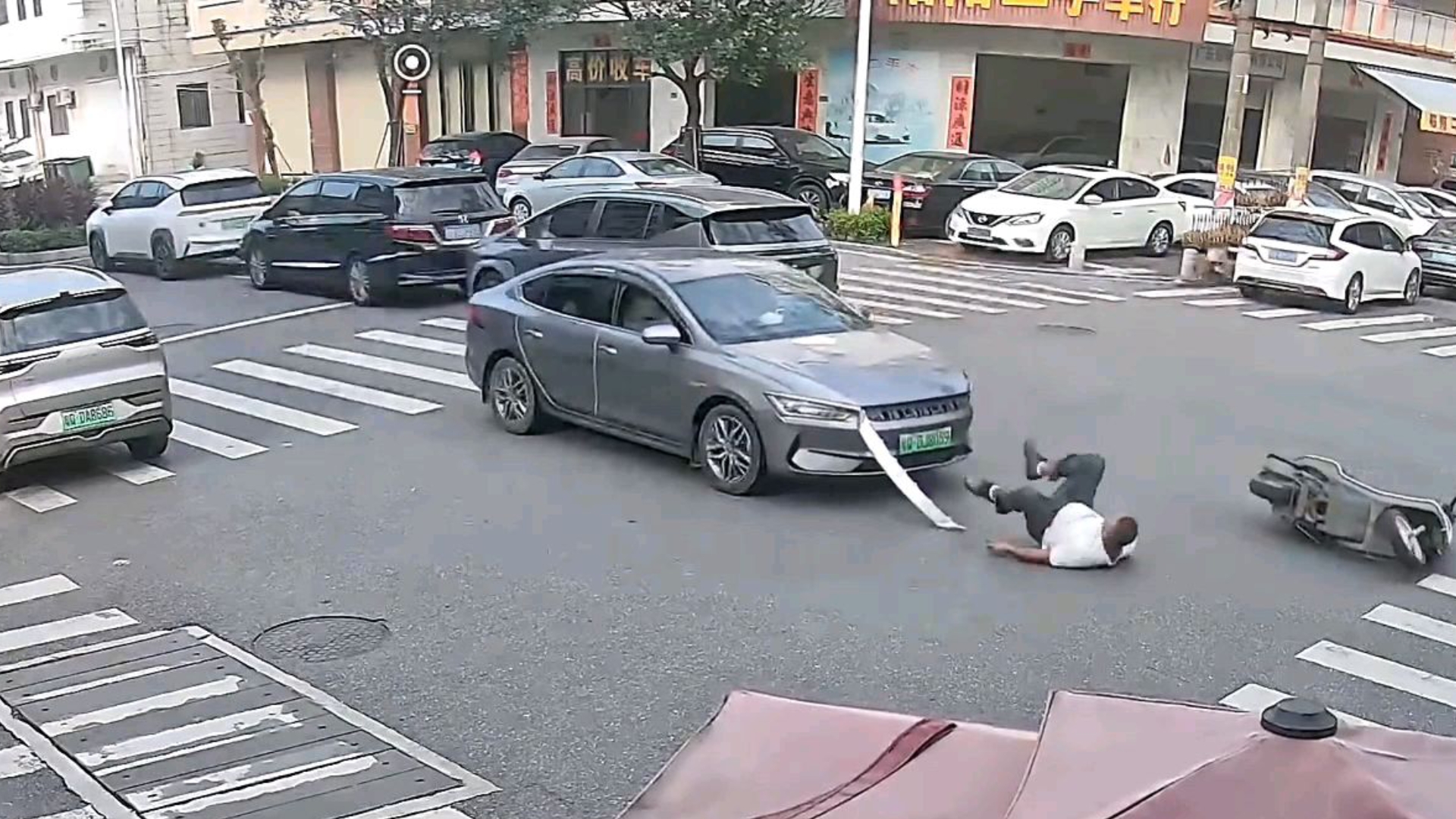一个事故多发的路口，半年出25起事故