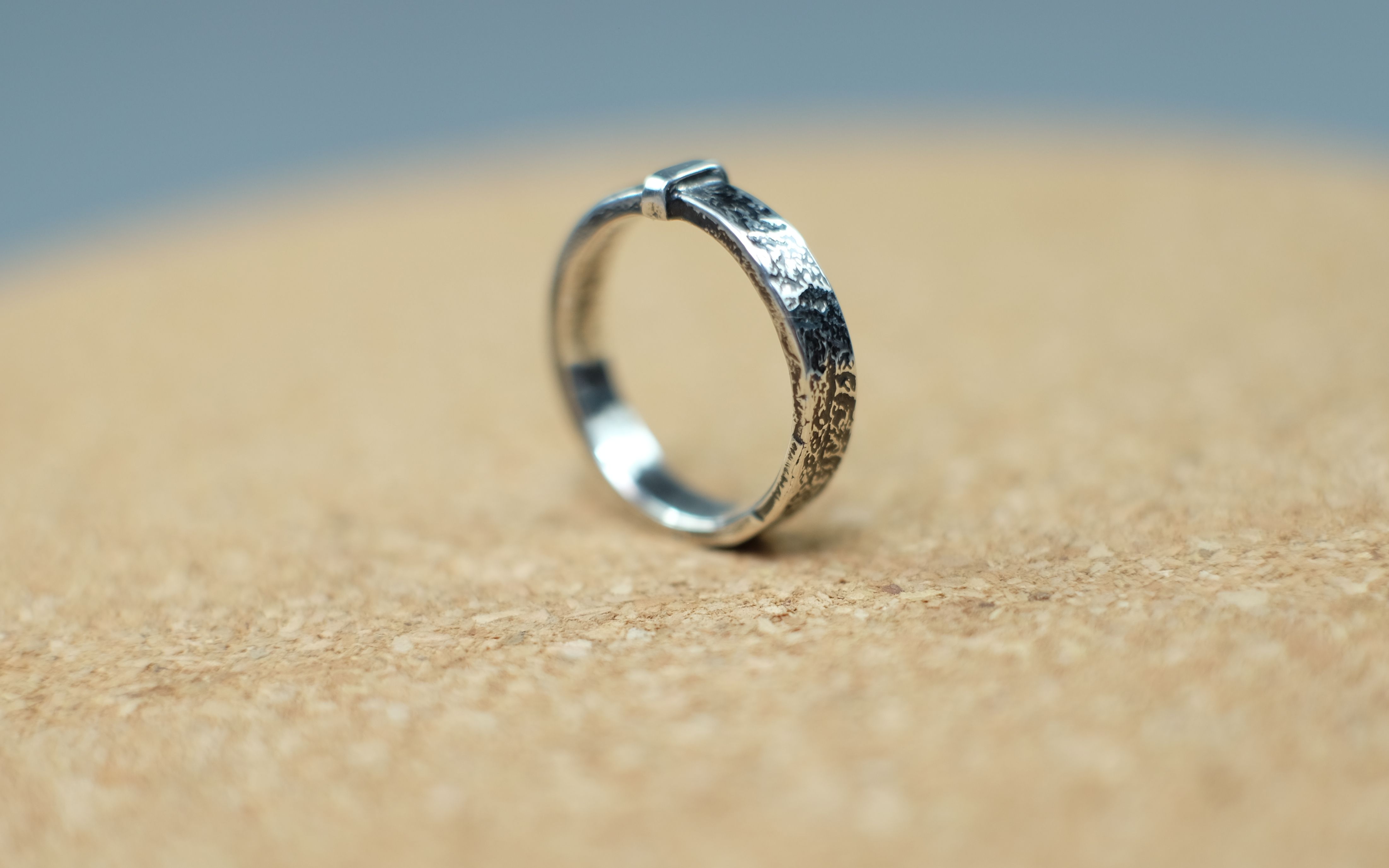 忠贞爱情的象征古战场传奇指环制作过程