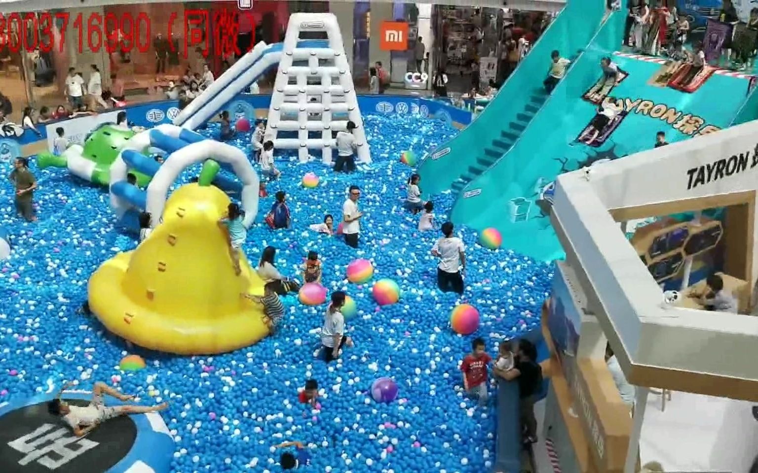 百万海洋球池商场中庭海洋球池乐园