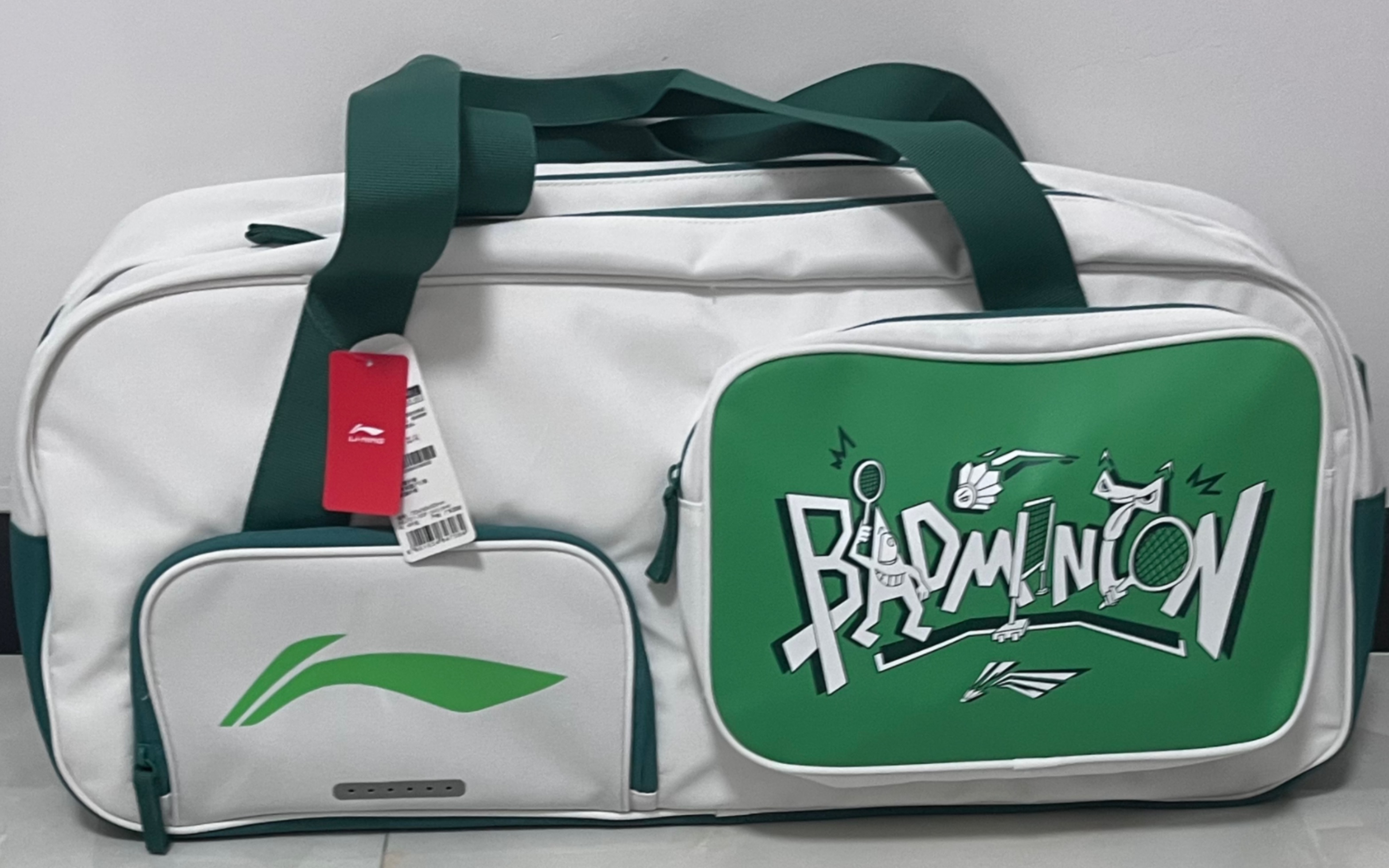 李宁羽毛球包测评