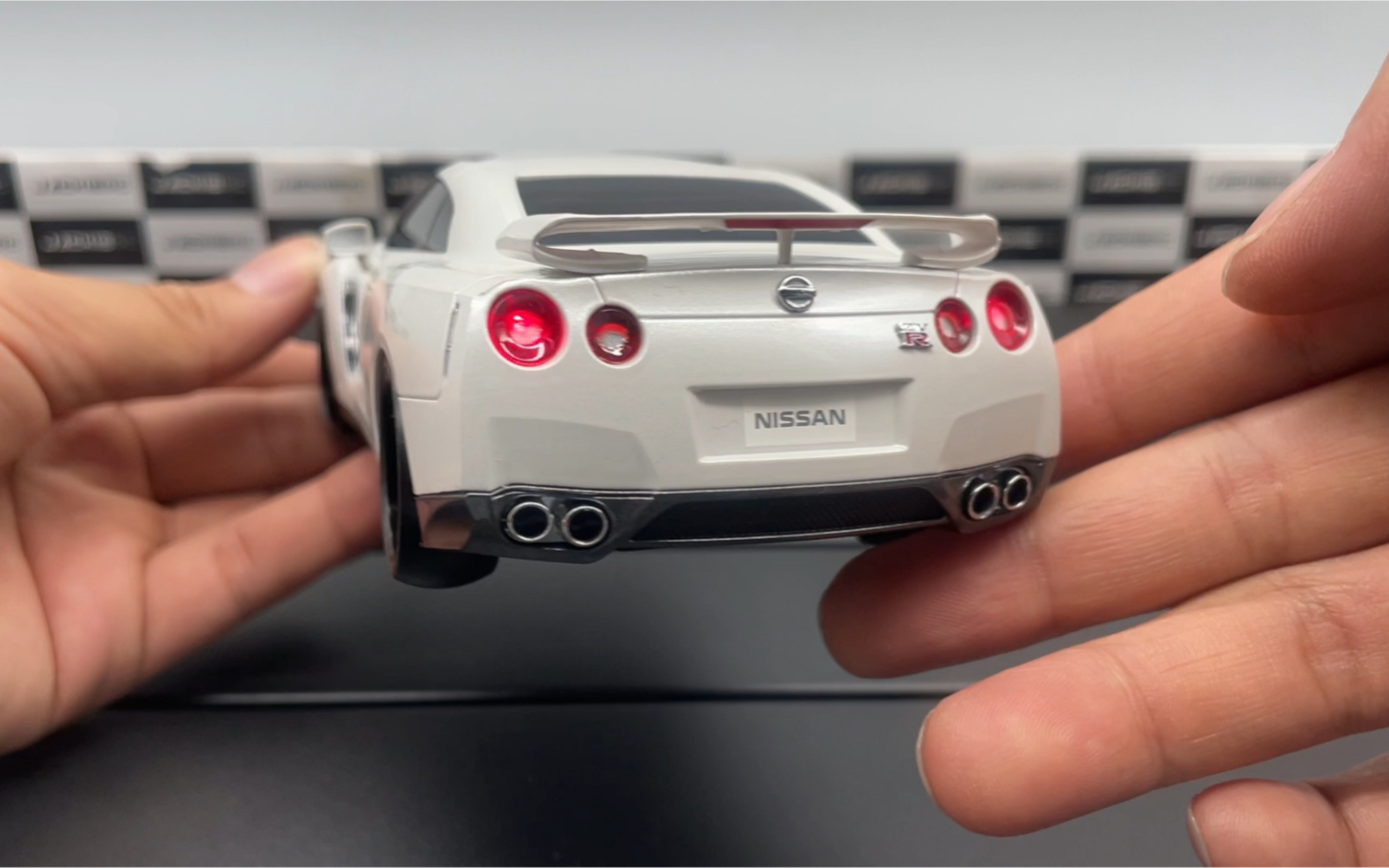 简装 京商miniz awd gtr35 四驱蚊车