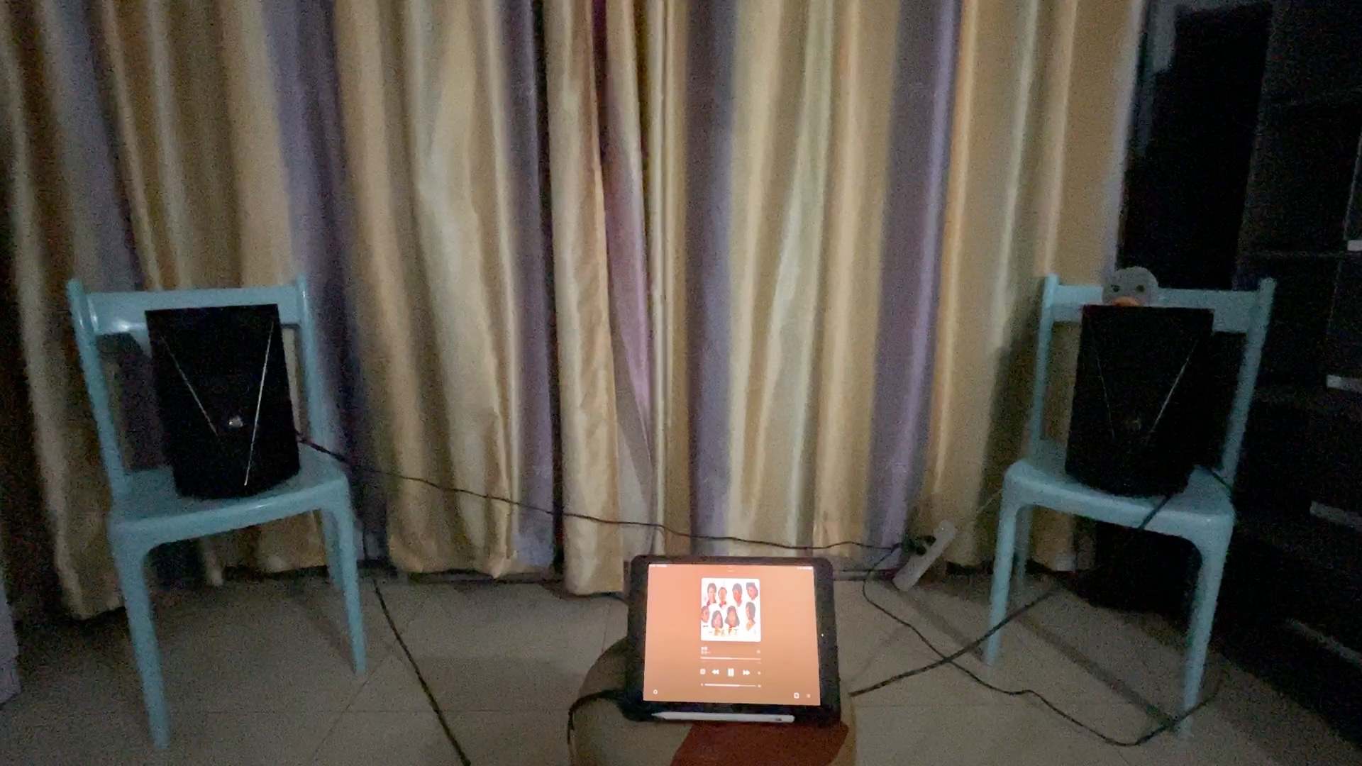 惠威t200b实录《乡恋》—李谷一