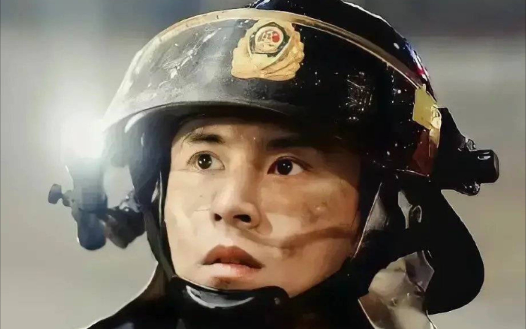 张哲瀚考古|《烈火英雄》采访cut郑志戏份拍戏差一点死了,老婆你真的