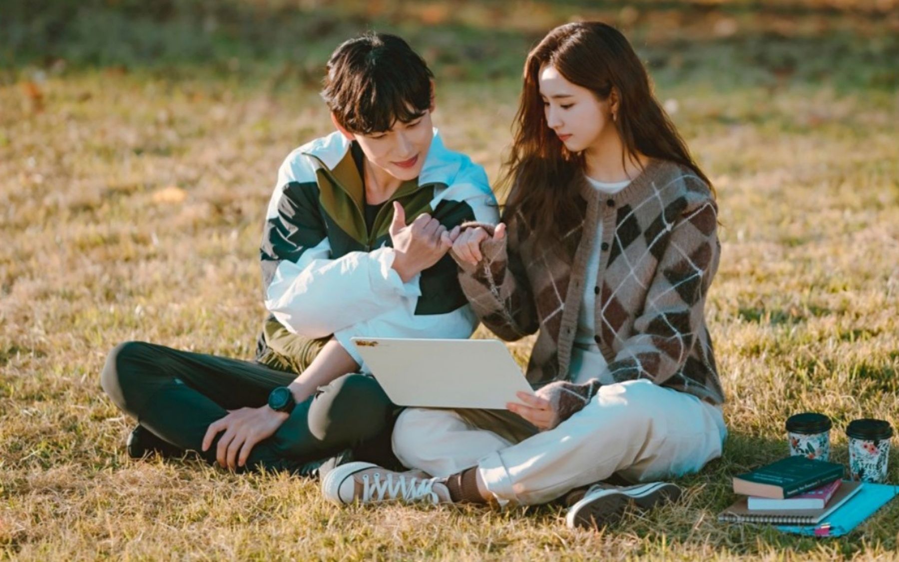 [ runon ] 奔向爱情 | 狗狗和兔兔的爱情故事 | 任时完×申世景