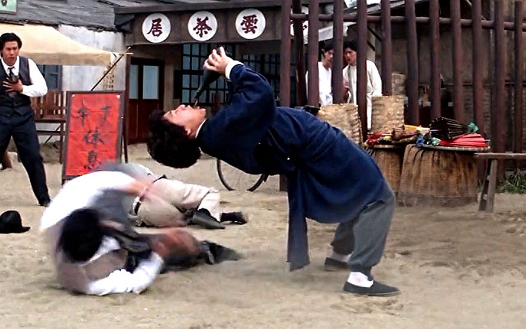 醉拳2:1994年的成龙多可怕?力压李连杰,拿下4000多万票房!