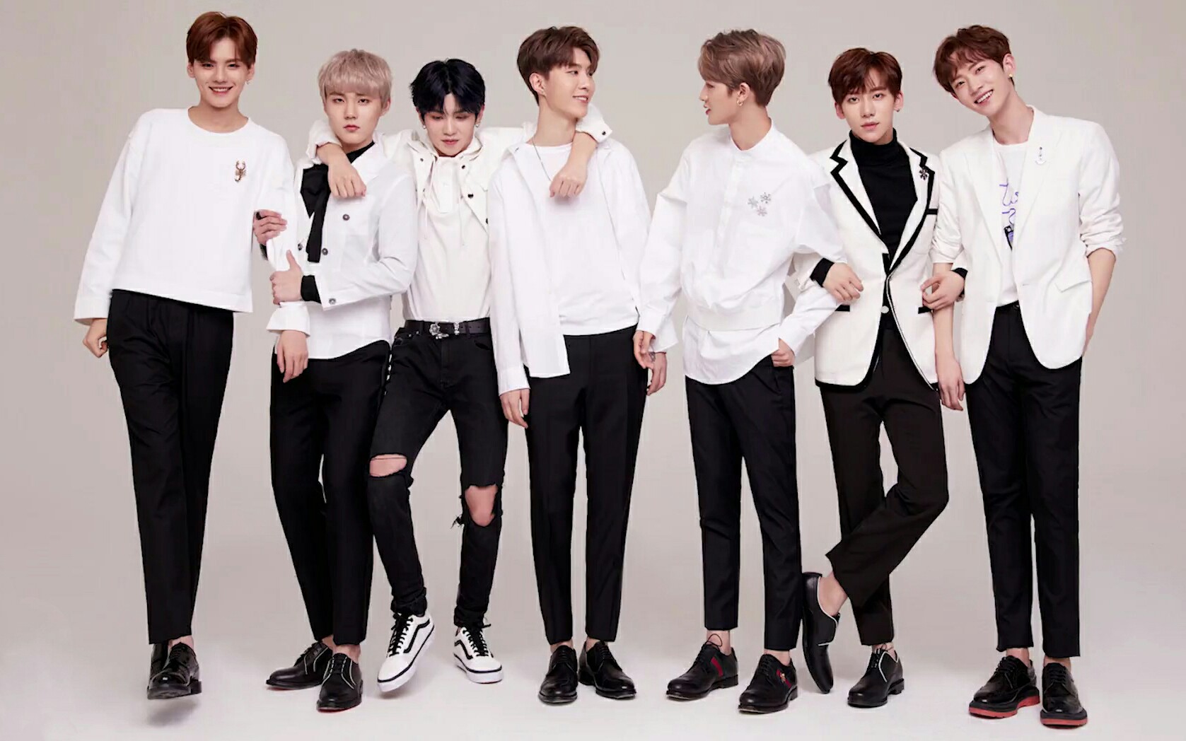 来自【乐华七子next】的美颜暴击