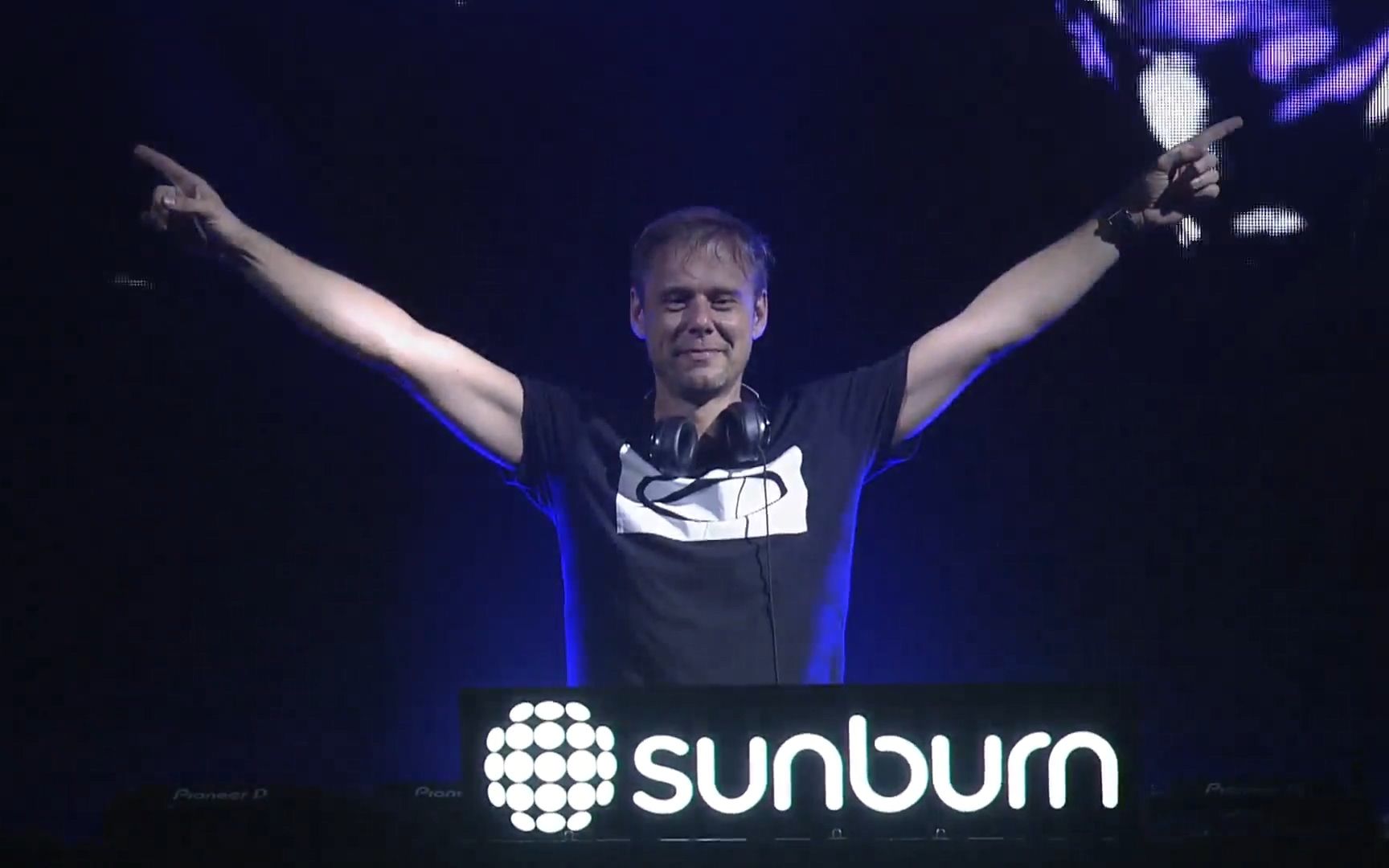 阿明印度电音节最新全场 Armin van Buuren  Sunburn Goa 20211230哔哩哔哩bilibili