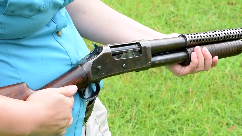 美国一战温彻斯特1897霰弹枪