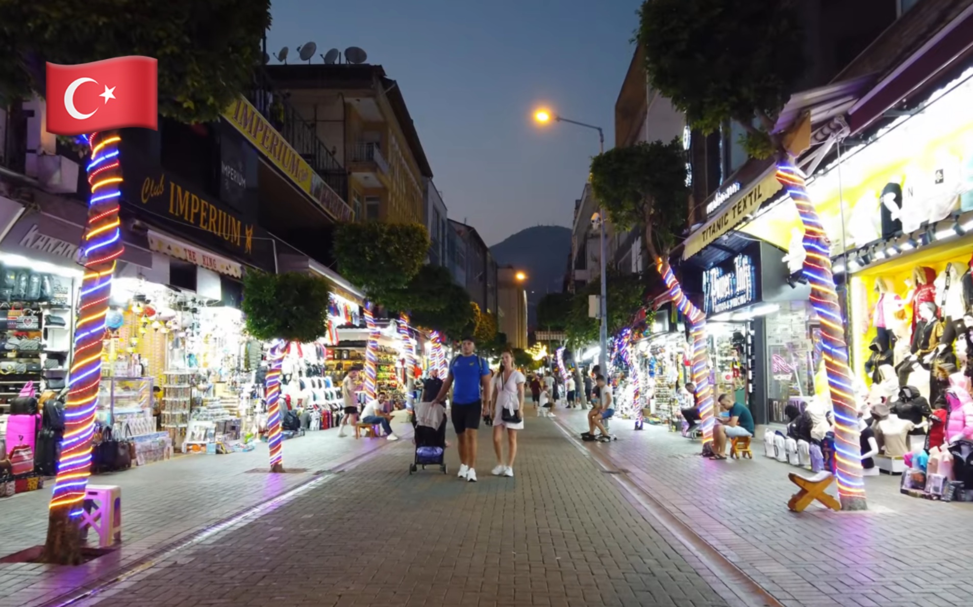 【超清】夜间漫步游土耳其阿拉尼亚(Alanya)|土耳其地中海南海岸的海滨度假胜地 拍摄日期:2022.9哔哩哔哩bilibili