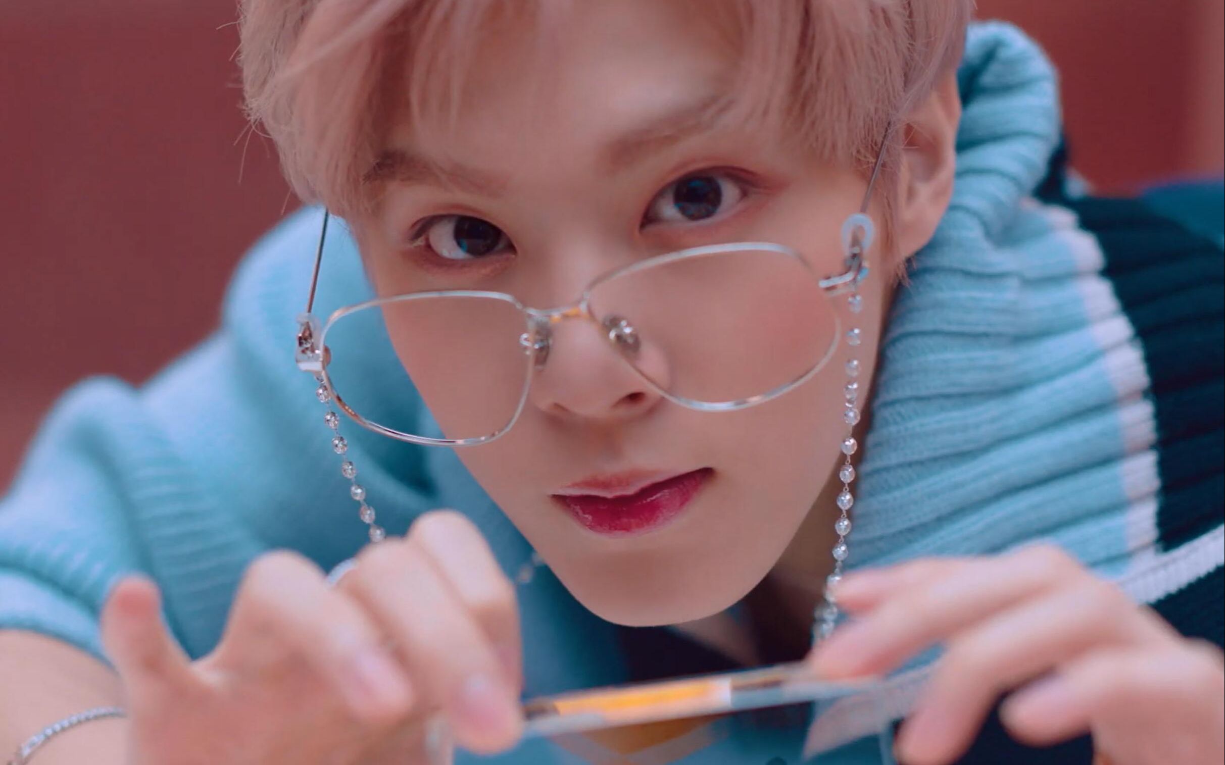 中字清爽少年金宇硕sugarmv中韩字幕