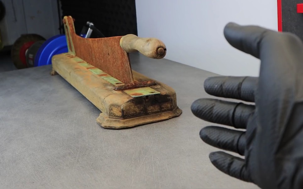 包青天唯一一个逃脱铡刀之刑的人 - 资源合集 - 小不点搜索