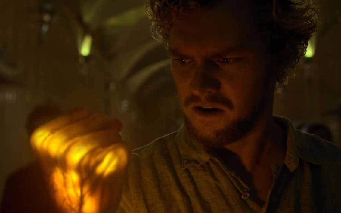 [图]【简单剪辑】《Iron Fist 铁拳》第一季 铁拳丹尼兰德大厦大堂对战手合会（The Hand）